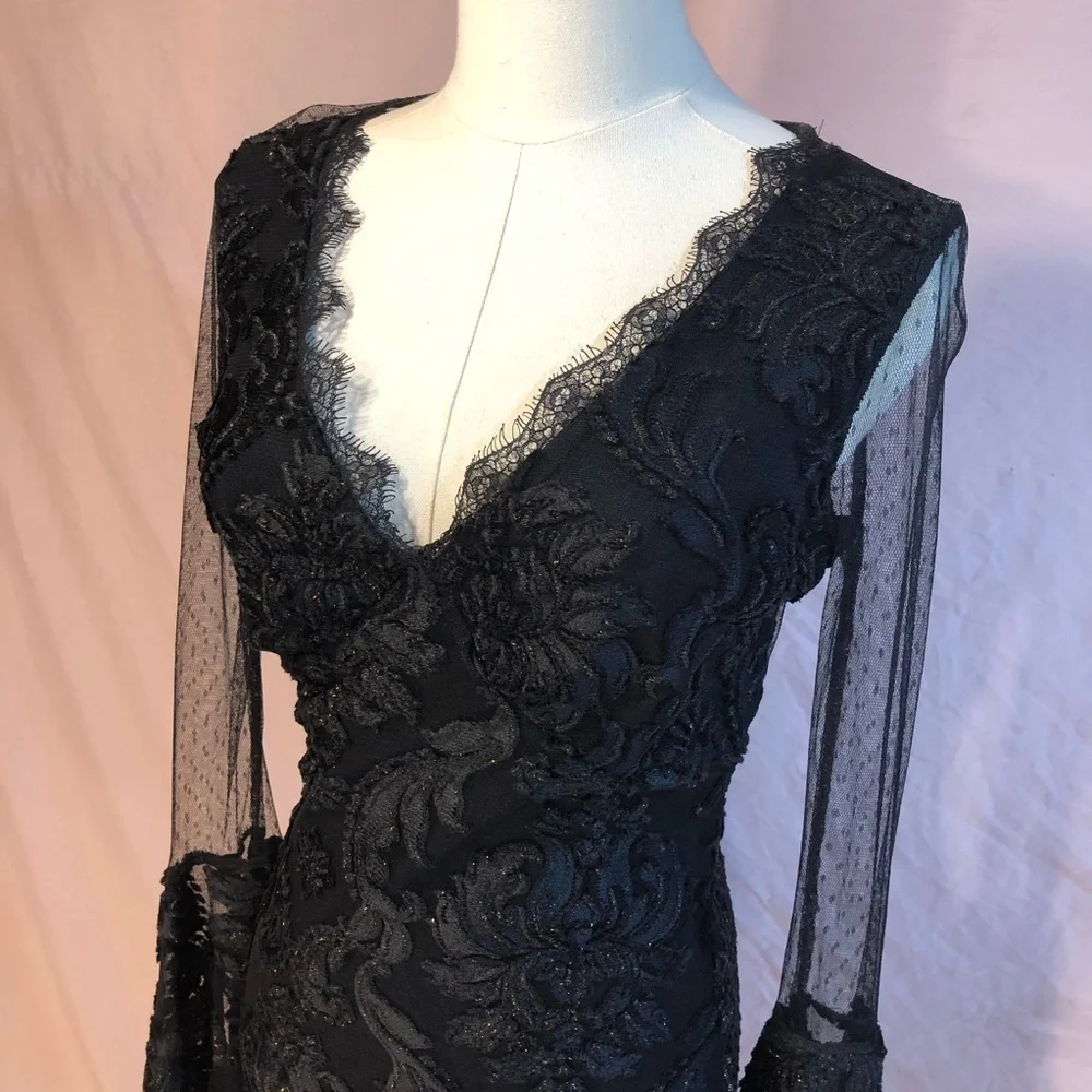 Prom Y2K Formal Black Bell Sleeve Floral Lace Gold Accents Formal Size Small Med - Picture 13 of 17